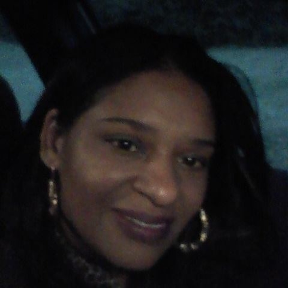 Meet your Posher, Antionette